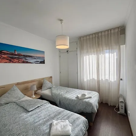 2br Near Cascais