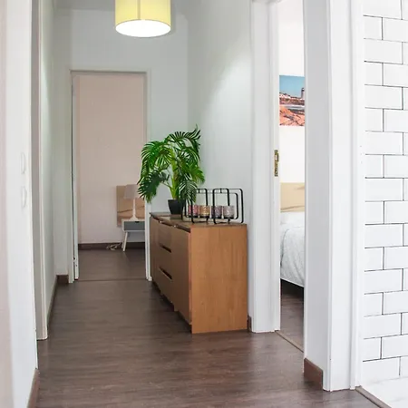 2br Near Cascais *